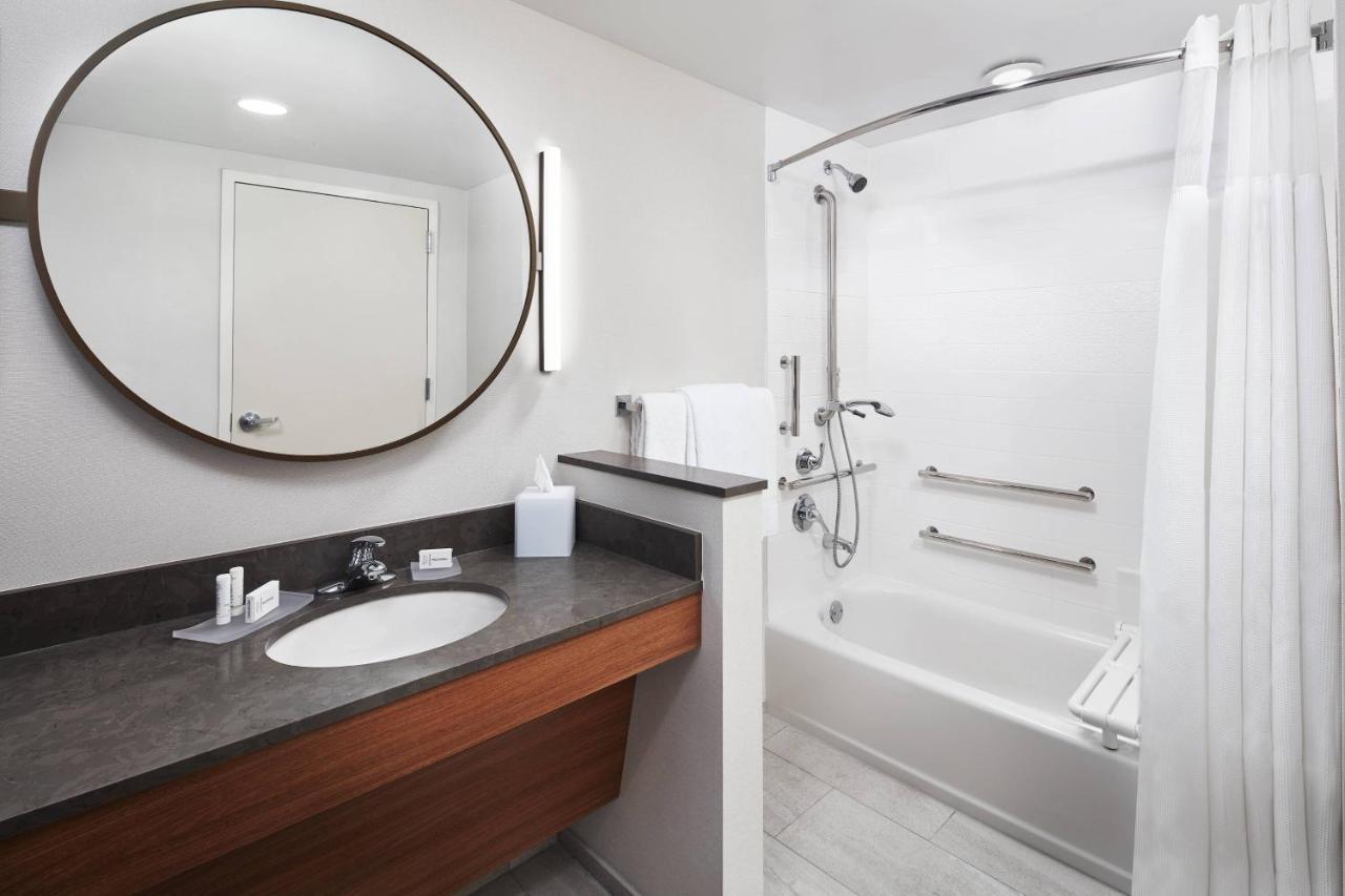 Fairfield Inn & Suites By Marriott Louisville Northeast Kültér fotó